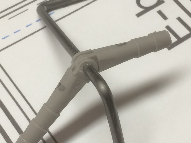 109 close-up hinge right elev.jpg