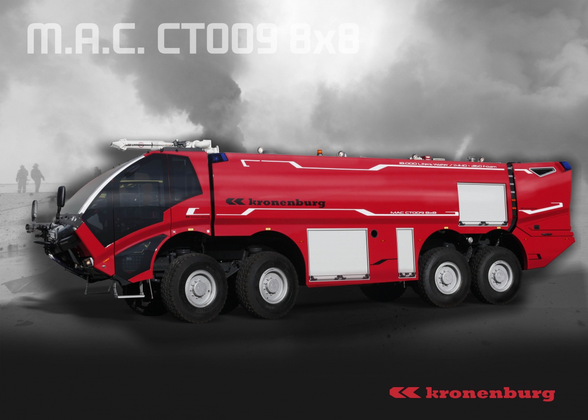 161_CT009_8x8_Thomas_2013_PR01_background.jpg