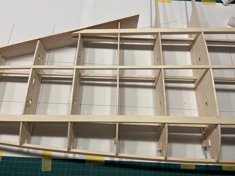 182 basic framework right wing ready.JPG