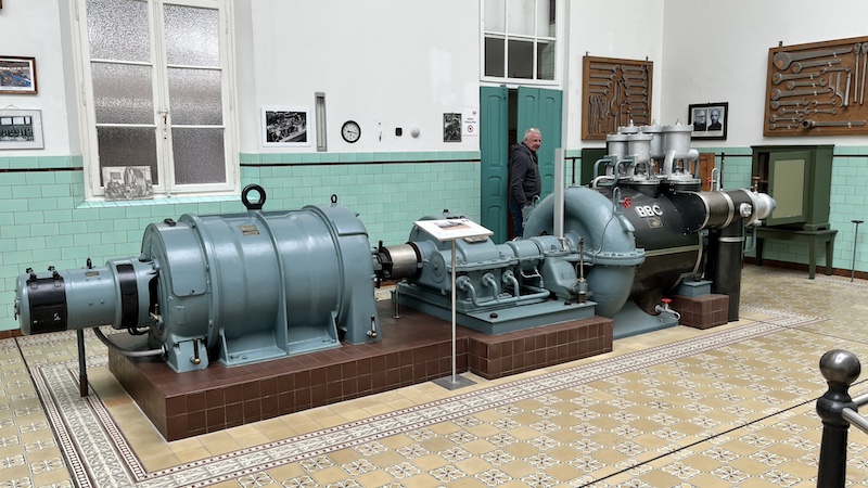 20240217 25 Stoomturbine en Thijs.jpg