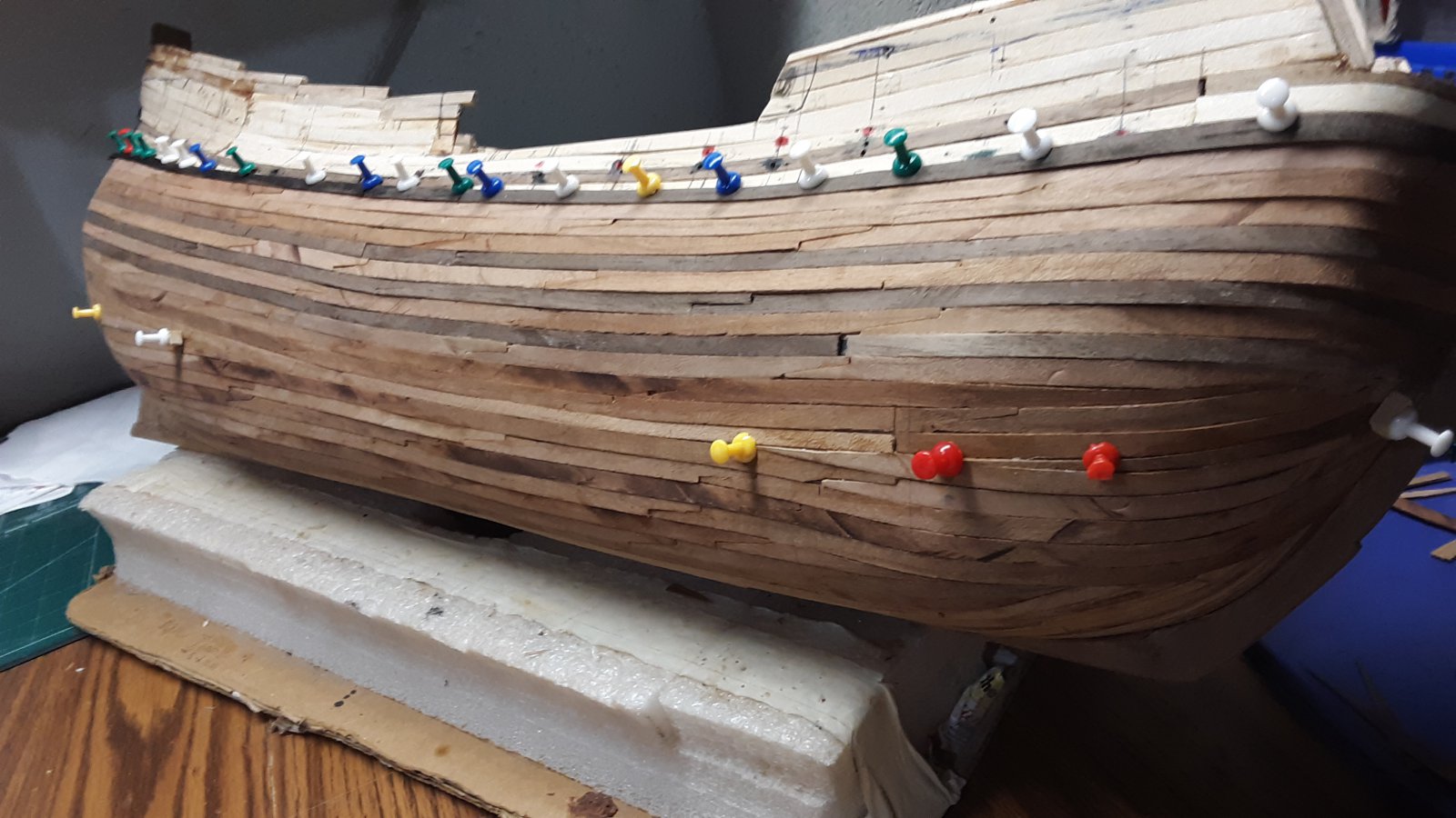 243 Fluit, Zeehaen 2nd lyr planking.jpg