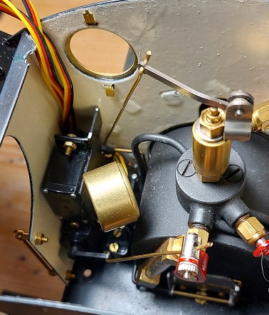 3 servos.jpg