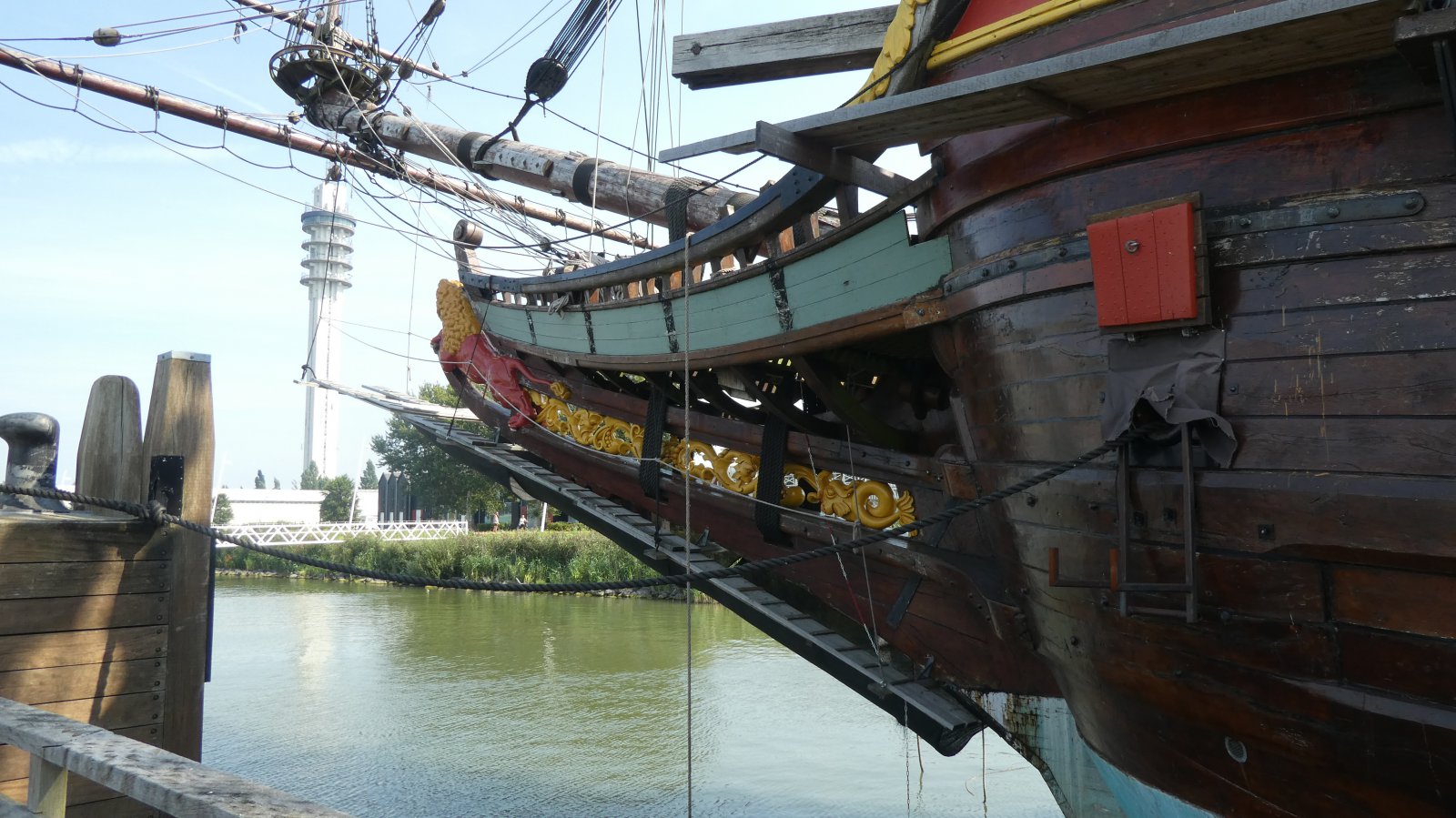 Batavia062_R.JPG
