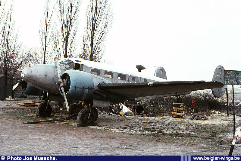 Beechcraft-C-45G-OO-GEU-Jos-Mussche.jpg