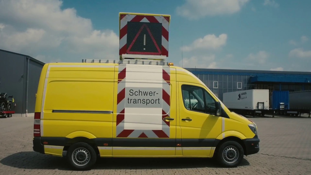 BEGELEIDINGSVOERTUIGEN.01.jpg