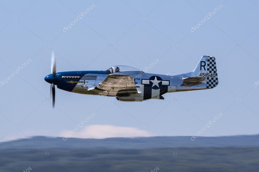 depositphotos_82694442-stock-photo-p51-mustang-excalibur.jpg