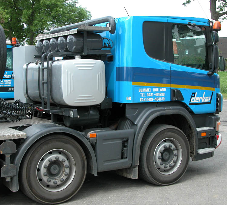 derks124g04.jpg
