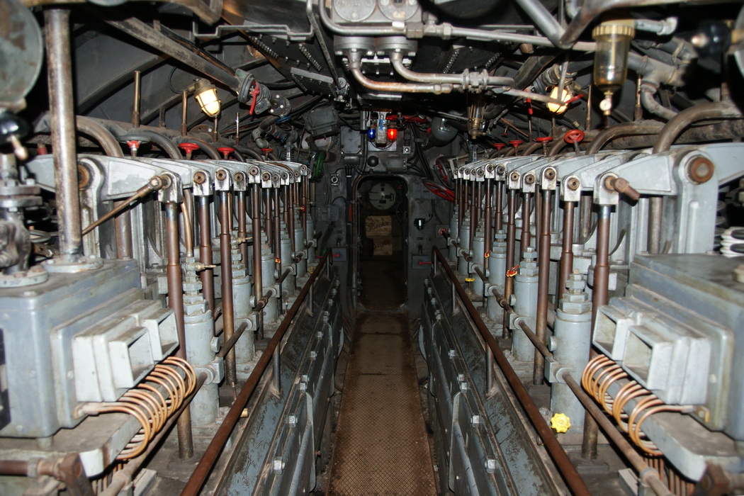 diesel motor u boot.jpg