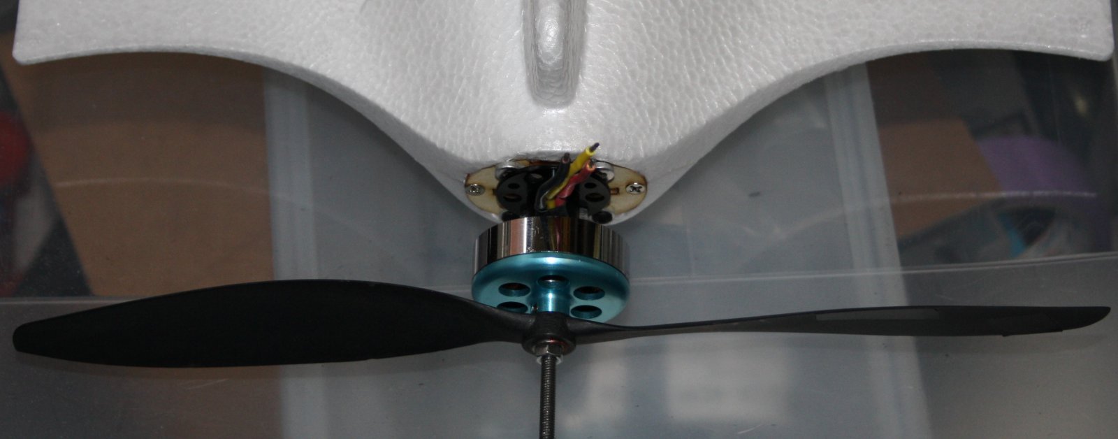 DT700 10 x 4,5 prop.JPG