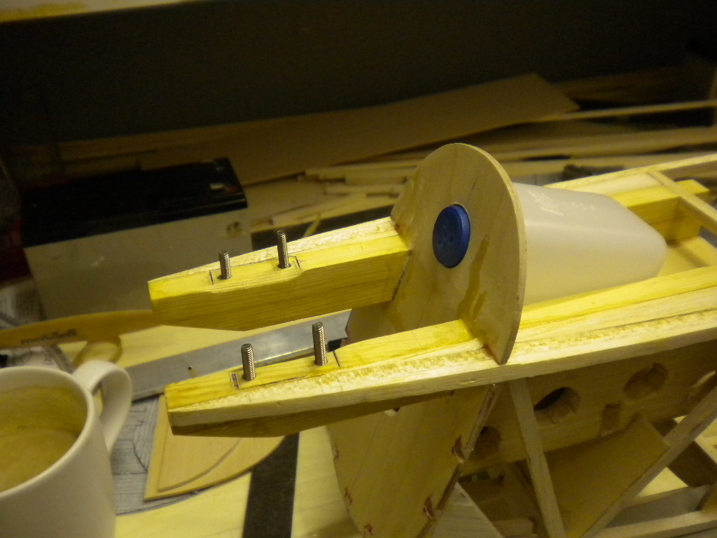 F053.JPG