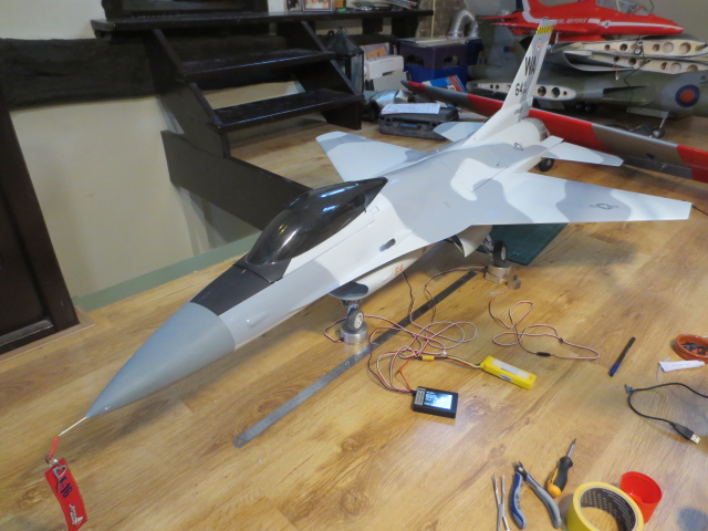 F16 aanzicht schuin-boven.jpg
