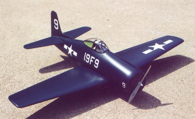 F8F-fr.jpg