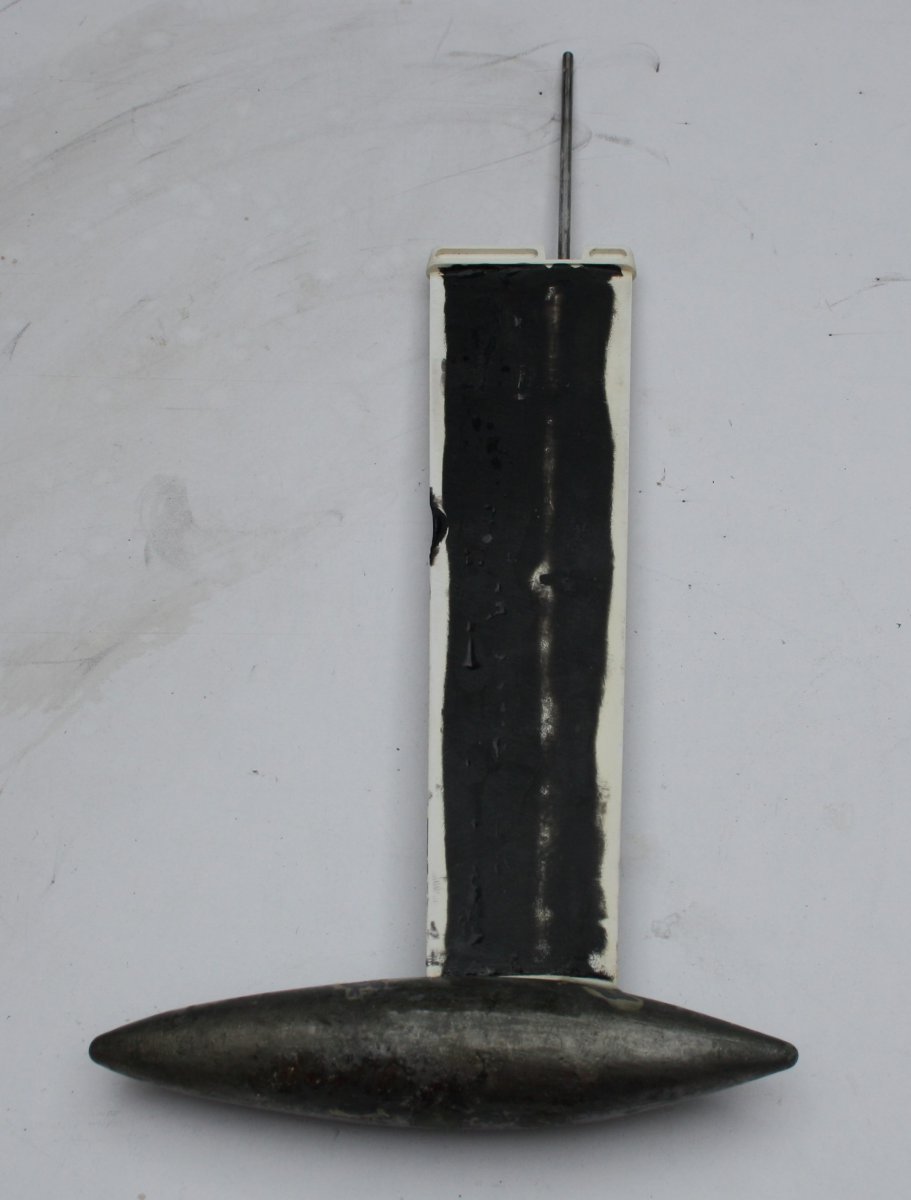Fin & bulb Seawind.JPG