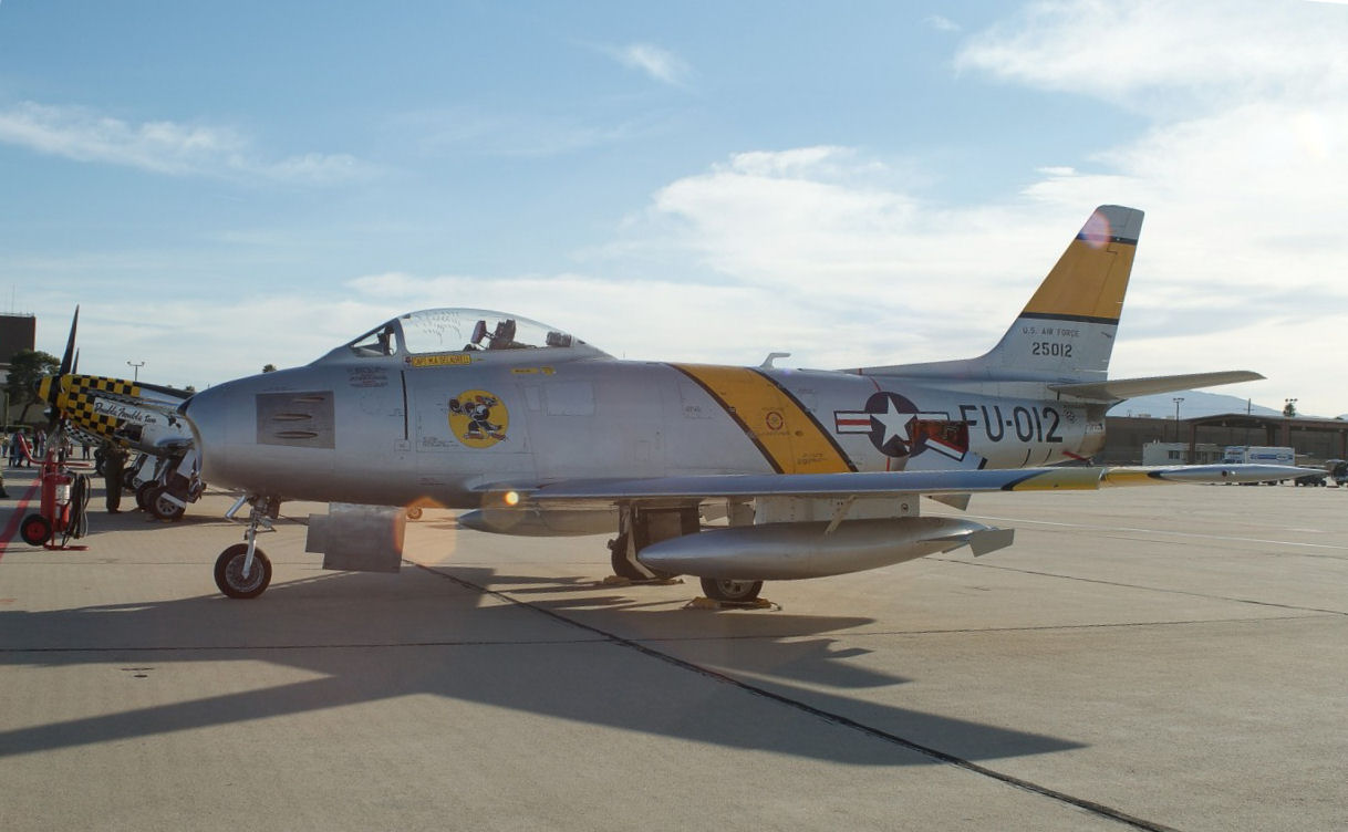 frouch_f-86f_03.jpg