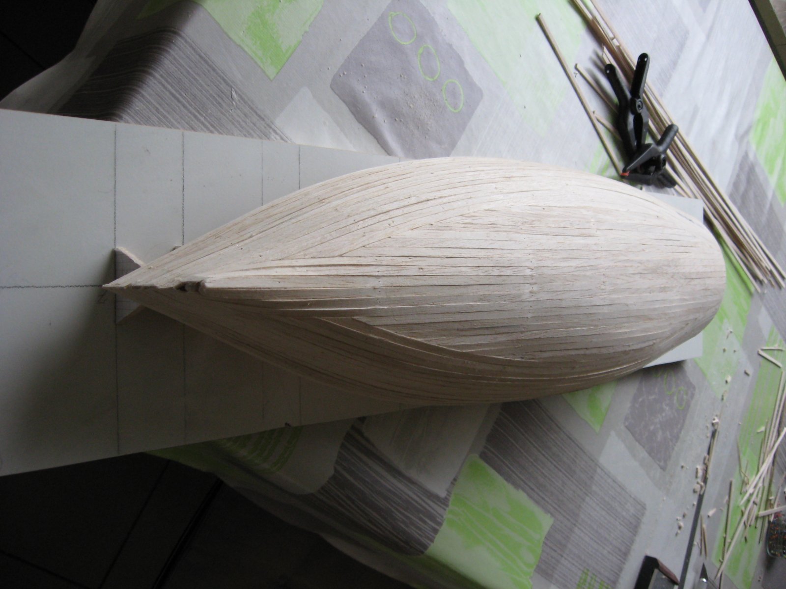 Houten Micro Magic 001.JPG
