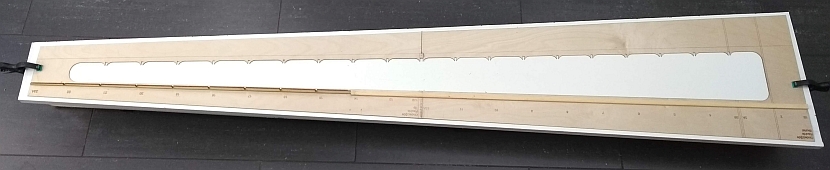 koker met plank.jpg