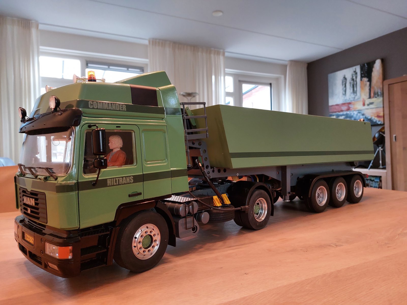 MAN F2000.2.jpg