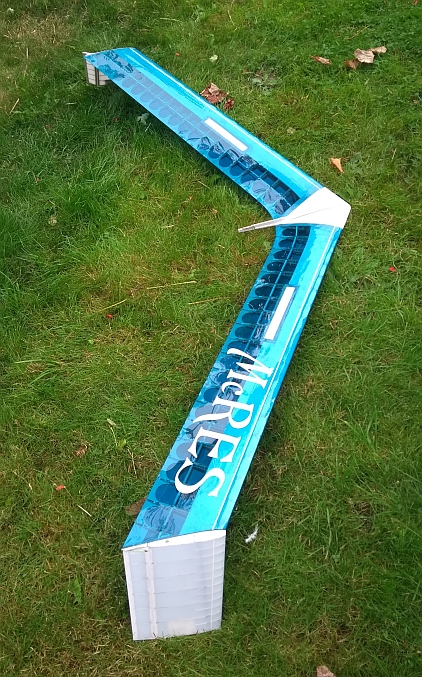 McRES in het gras.jpg