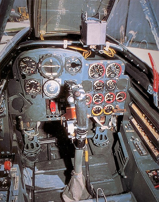 Me262cockpit_color.jpg