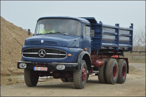 Mercedes.jpg