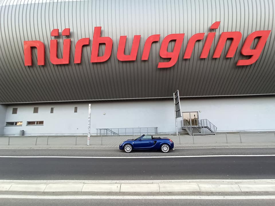 nurburg.jpg