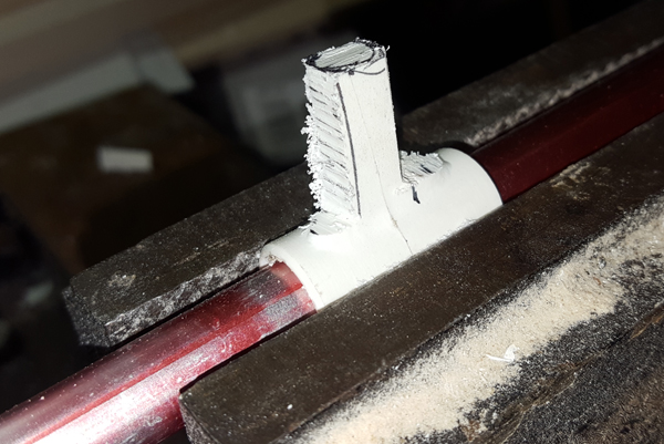 plastikstrut2.jpg