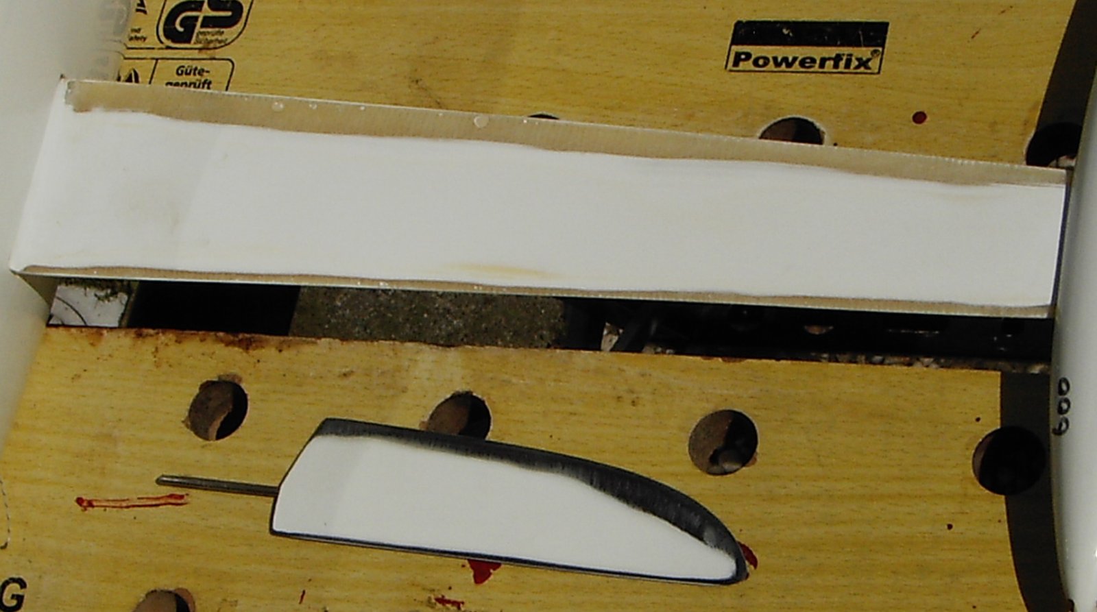 Profile keelfin and rudder 02.jpg