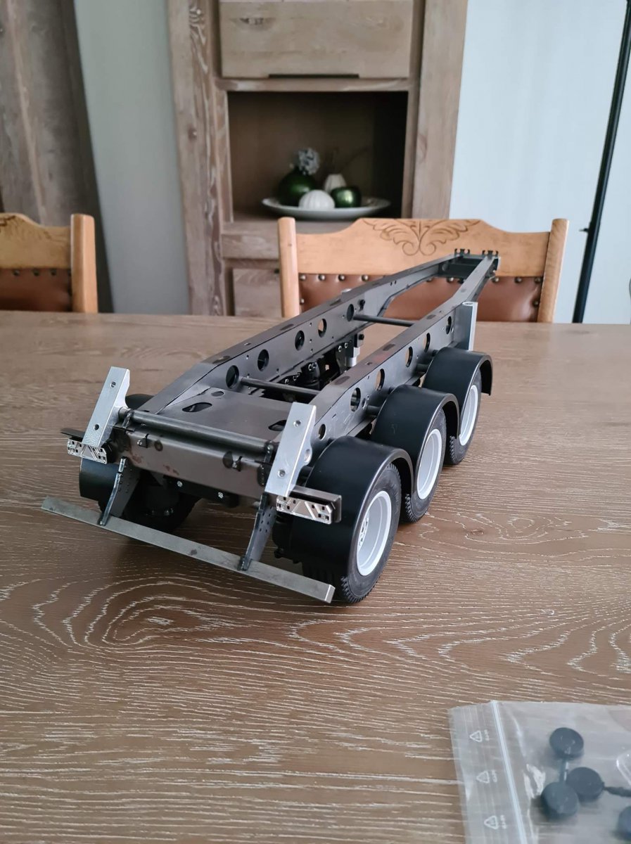 received_1489940018190409.jpeg