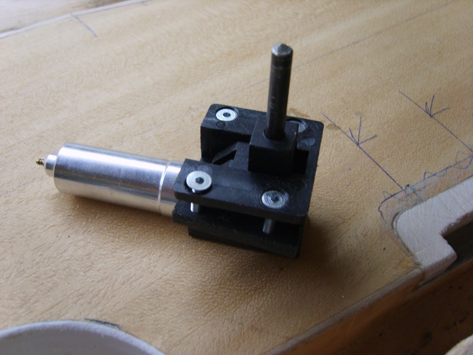 S8300023.JPG