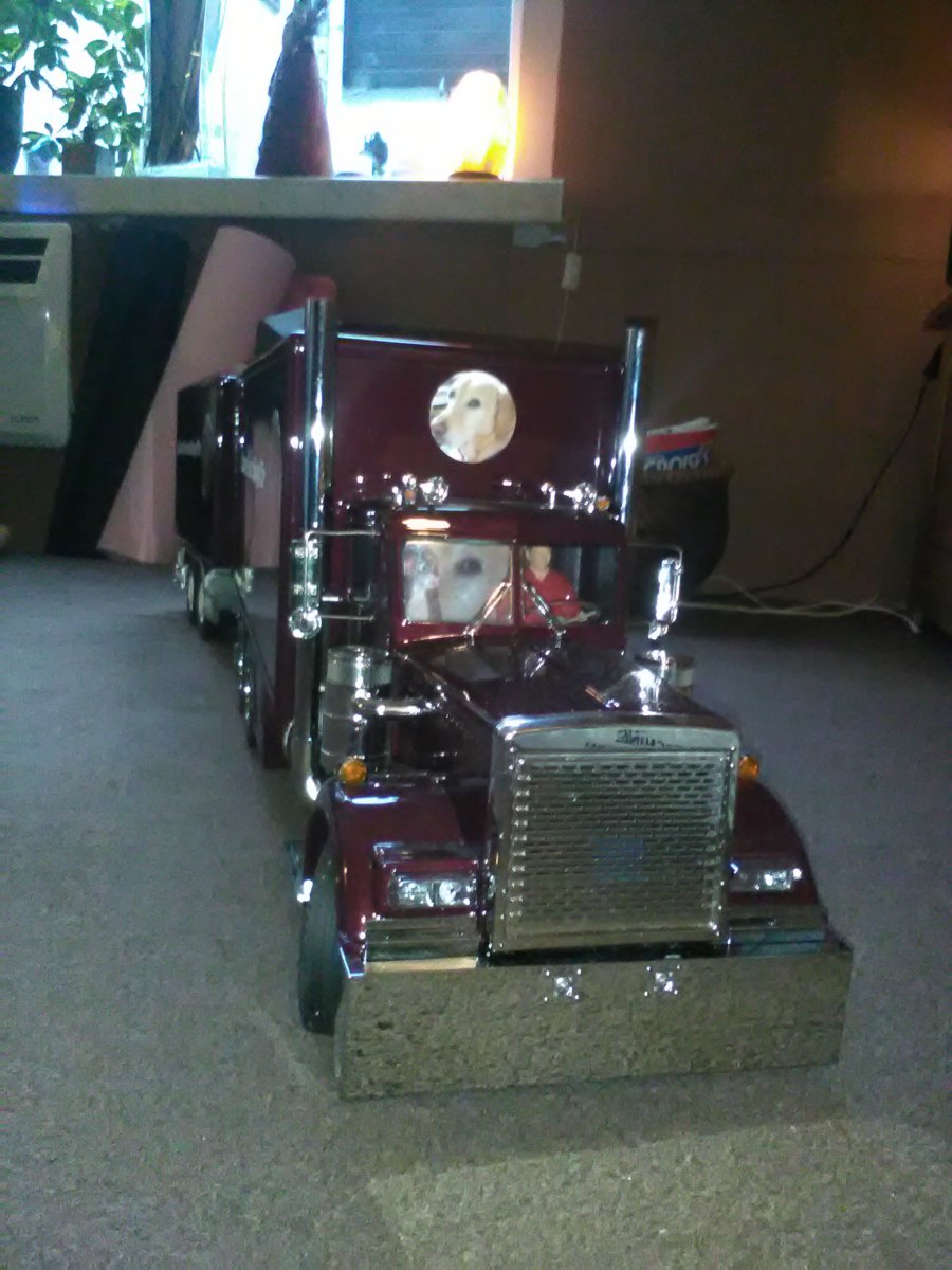 sam trucking 4.jpg