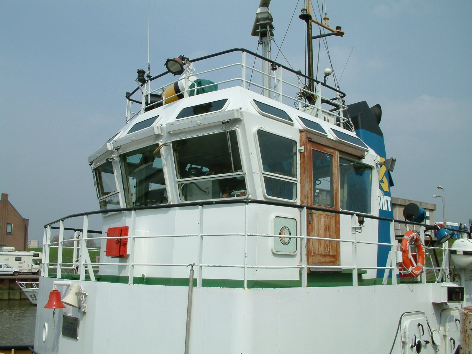 Smit 4-04.jpg