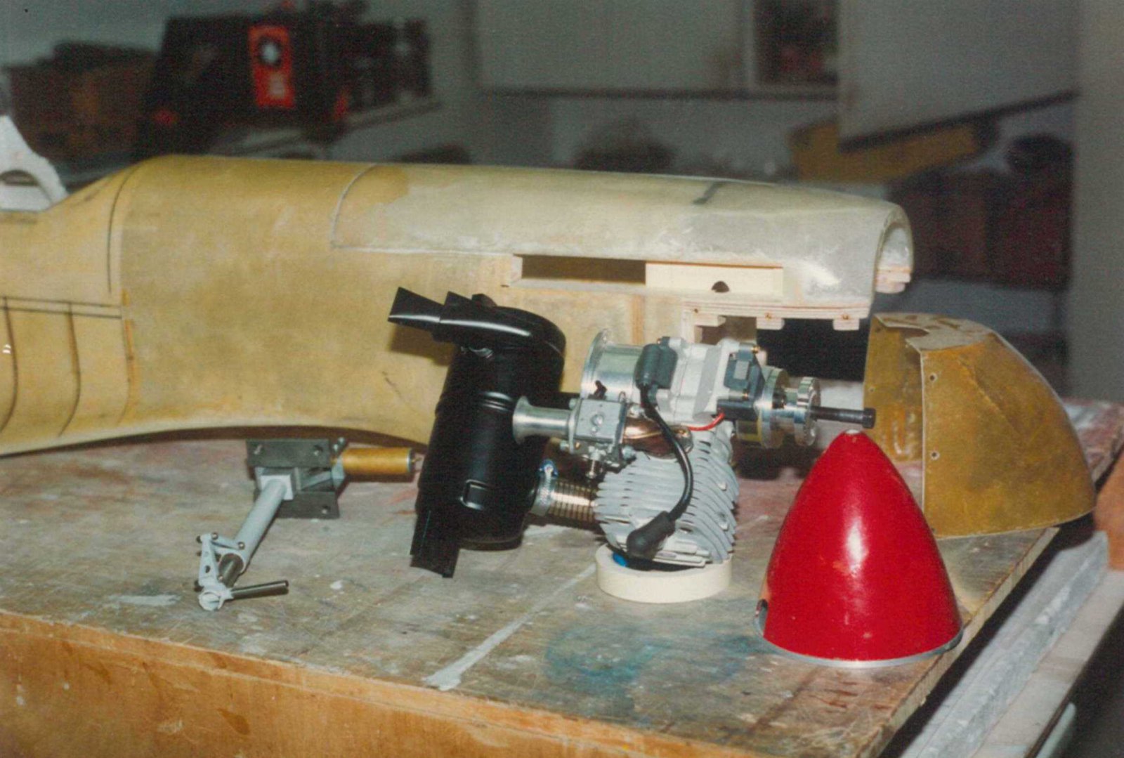 Spit-MkIX-1995-ZG62.jpg