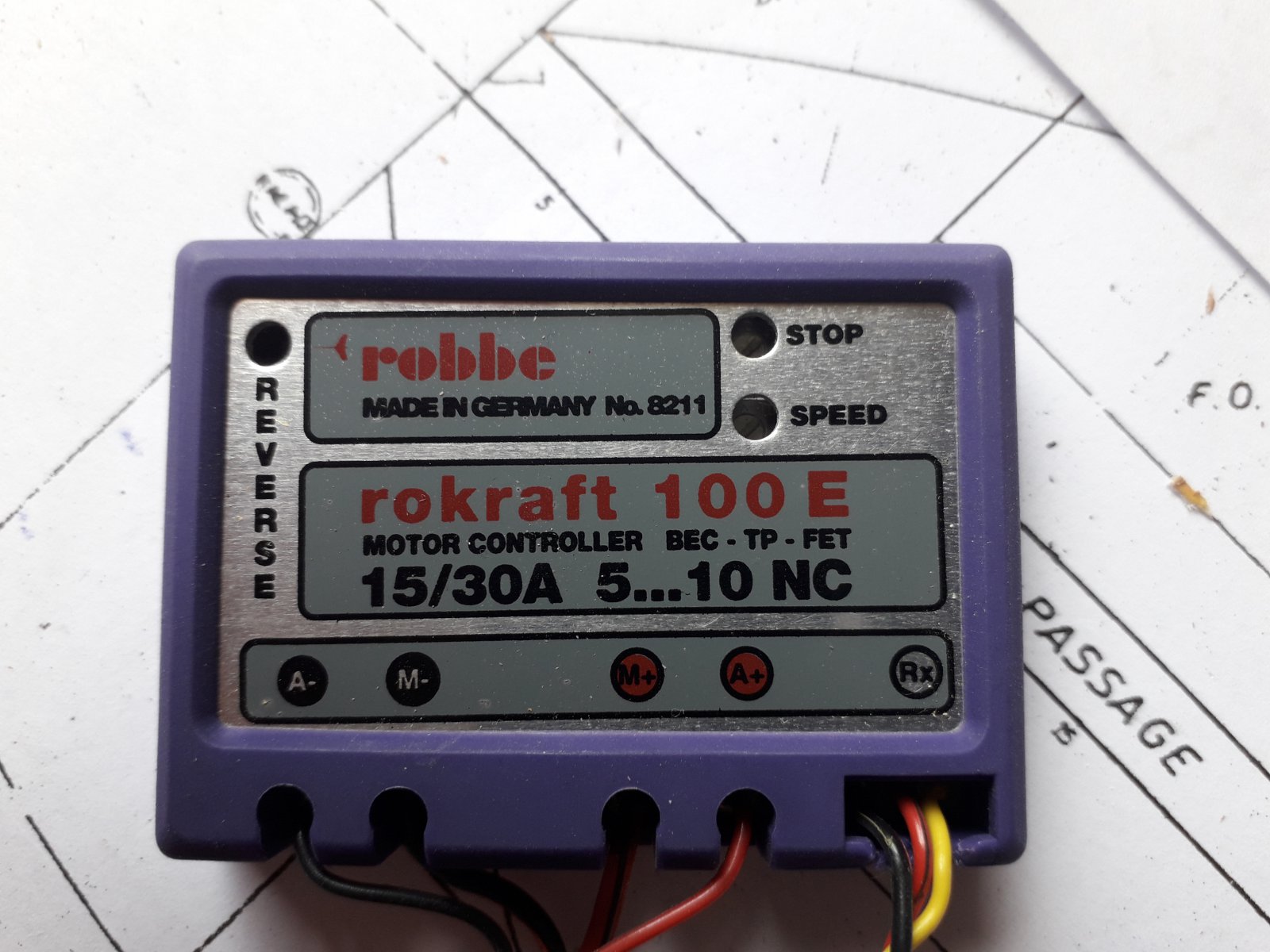 Vaarregelaar Robbe ROKRAFT 100 E.jpg