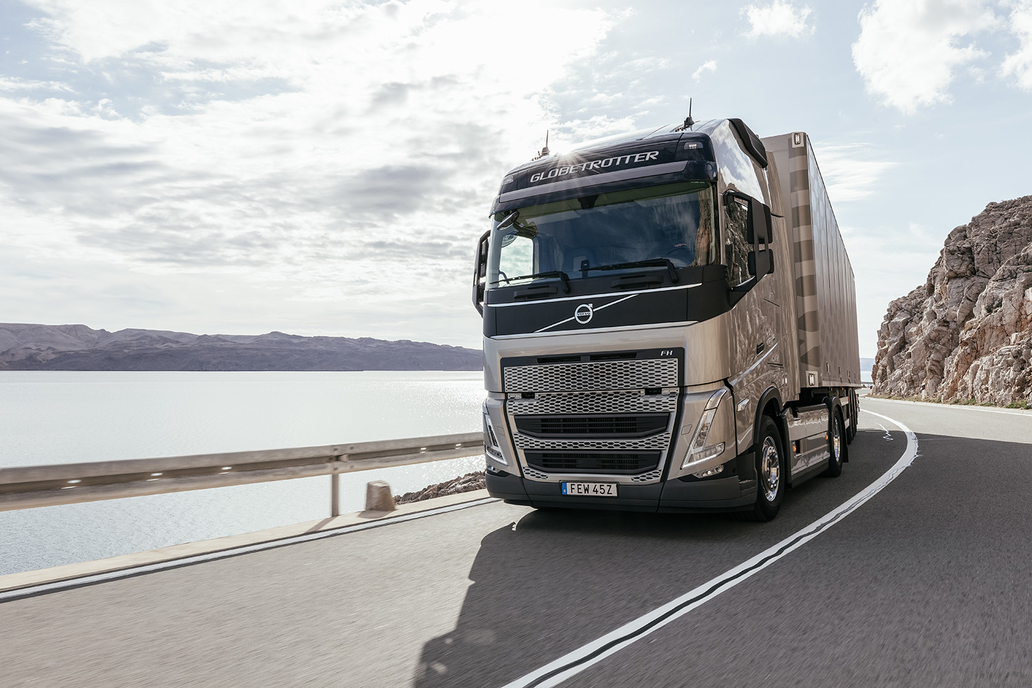 VOLVO FH NIEUW 2020.01.jpg