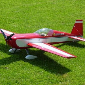 Extra 330