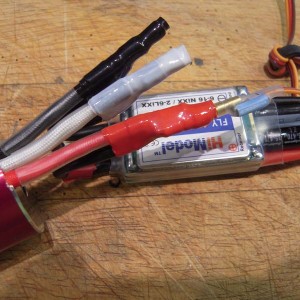 Gesoldeerd en voorzien van SM-Modelbau toerentalsensor, alles weer netjes verpakt in kriphoes.