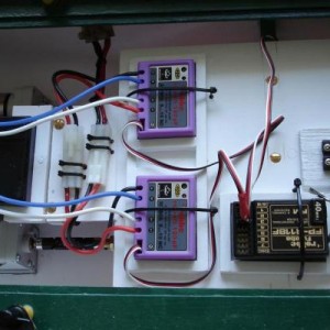 Bezig met de elektronica en de servo