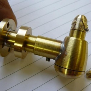 Hekschroef met dummy verstelbare schroef