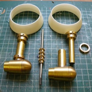 Thruster met straalbuis