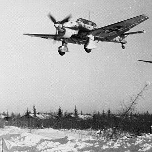 Ju-87-B2__07
