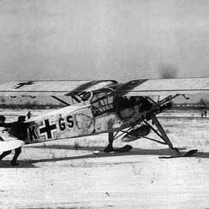 Fieseler_Storch__220