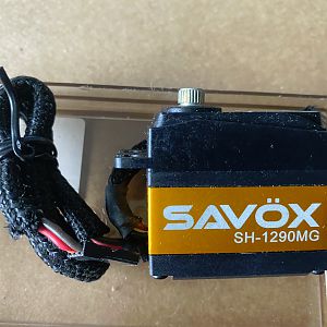 Savox SH1290MG (2)
