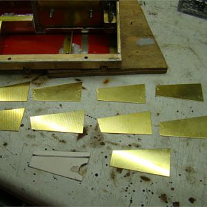 096