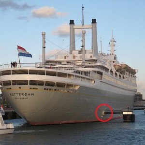 SS Rotterdam afmeerpaal2