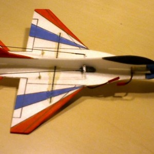 F16 27cm span