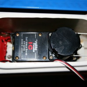 Robbe Topcat, de zeilwinch van Robbe FP-S110 (gaat vervangen worden voor een Hitec zeilwinch)