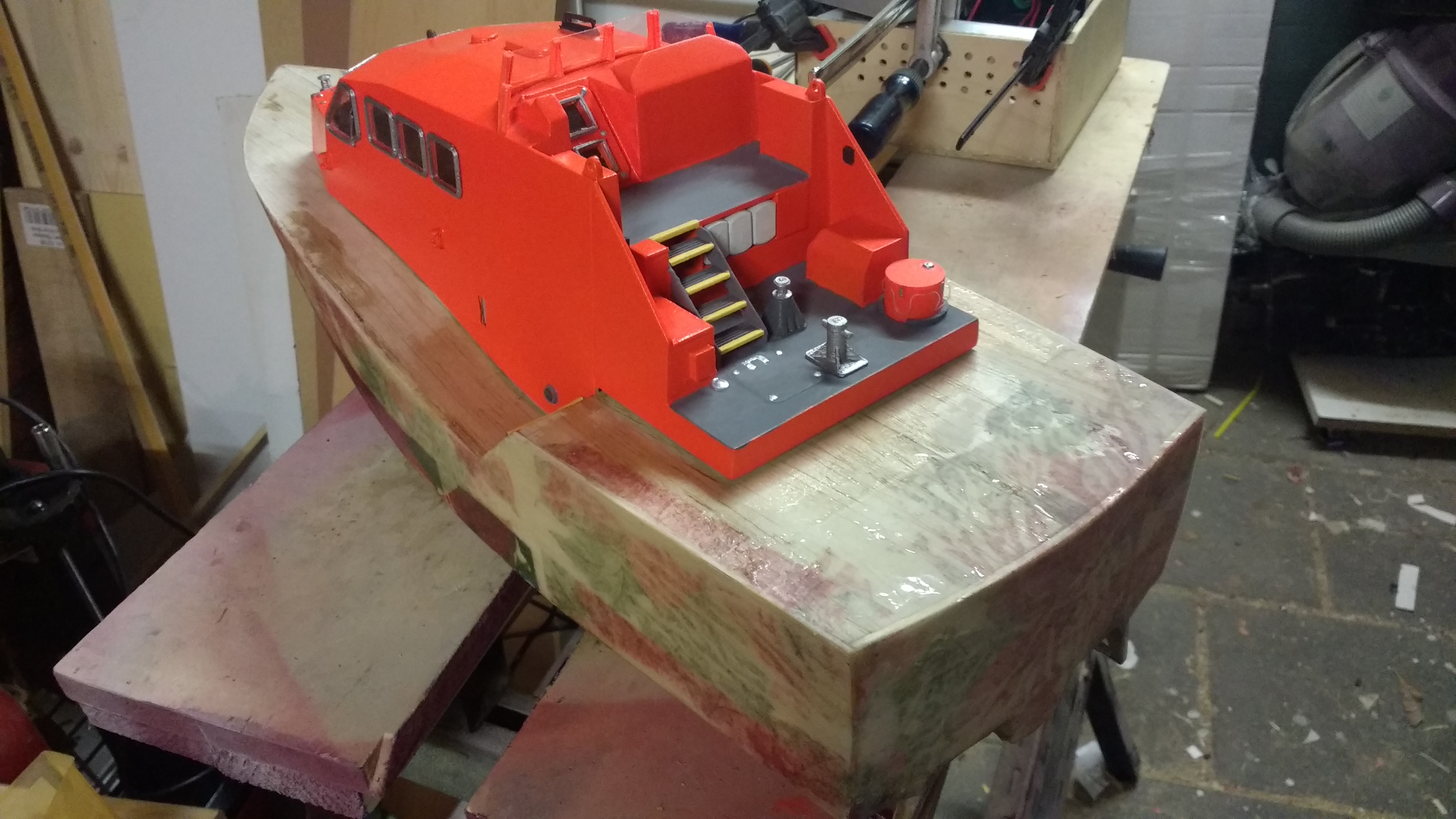 039 Opbouw op de boot