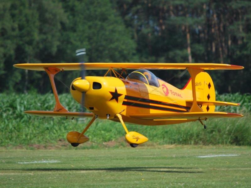 50% scale Pitts S1S (EMHW)
(06/2014 - Fly inn De Stunters)