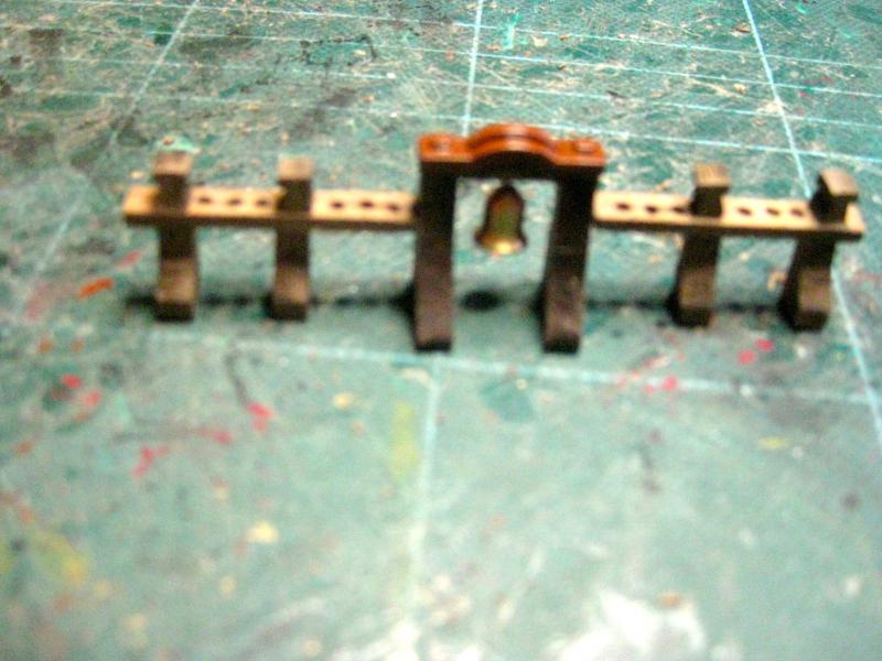 brug met scheepsbel