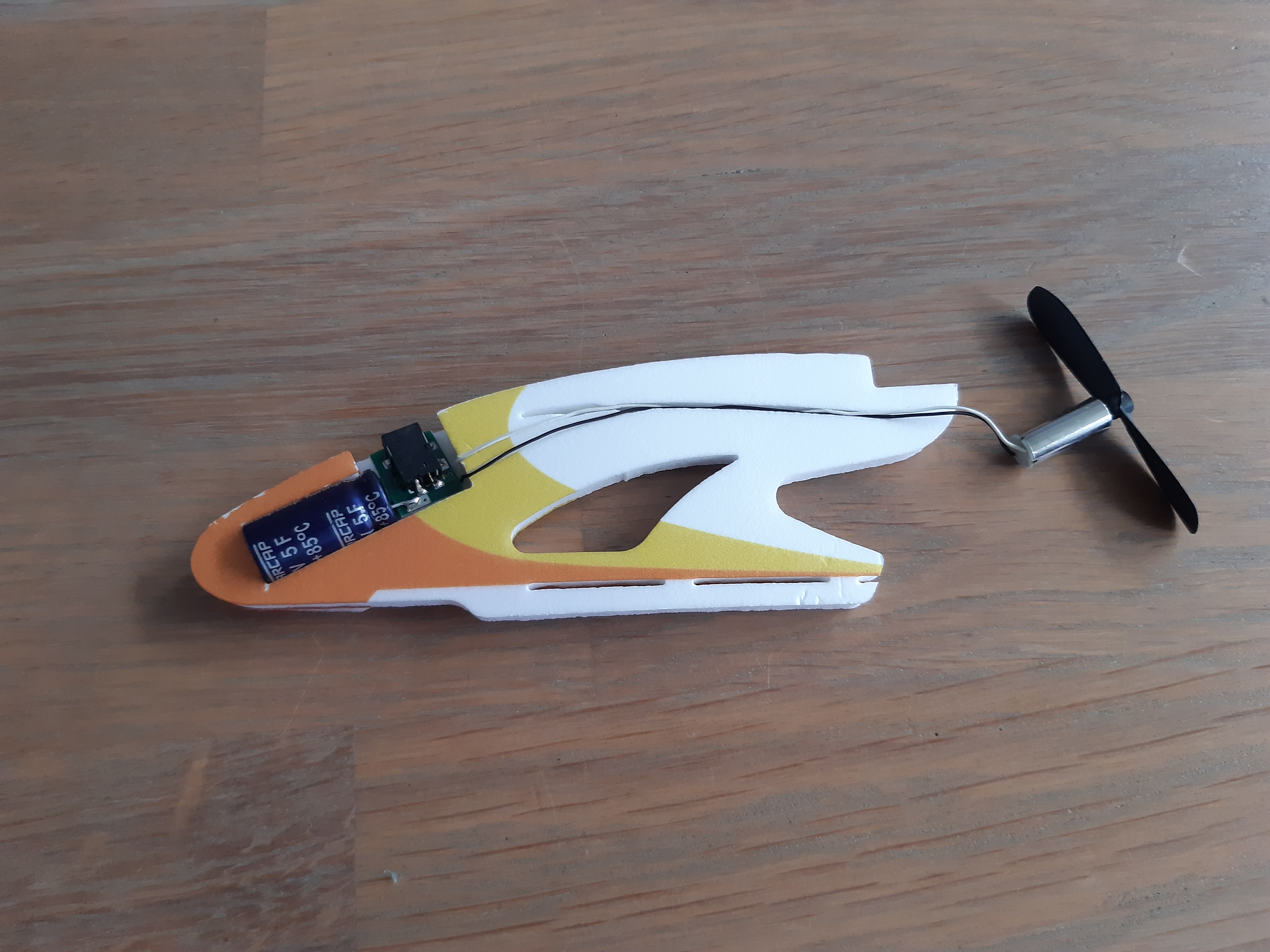 Condensator plaatsen